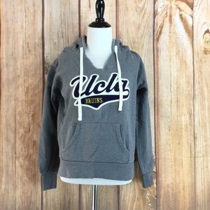 ➡️Jones & Mitchell UCLA Pullover Hoodie Size M